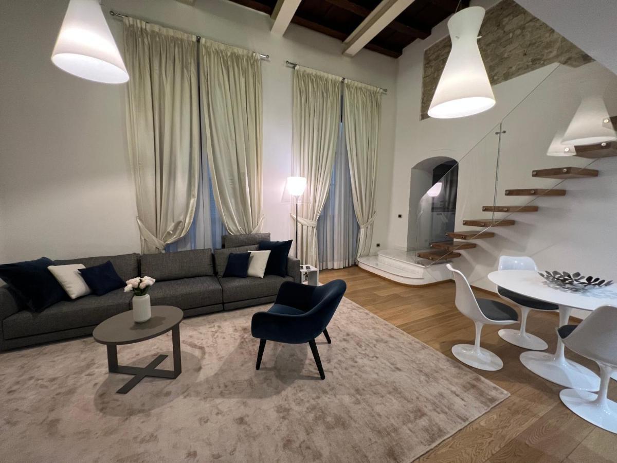 Elegante Appartamento Borgo San Jacopo Флоренция Экстерьер фото
