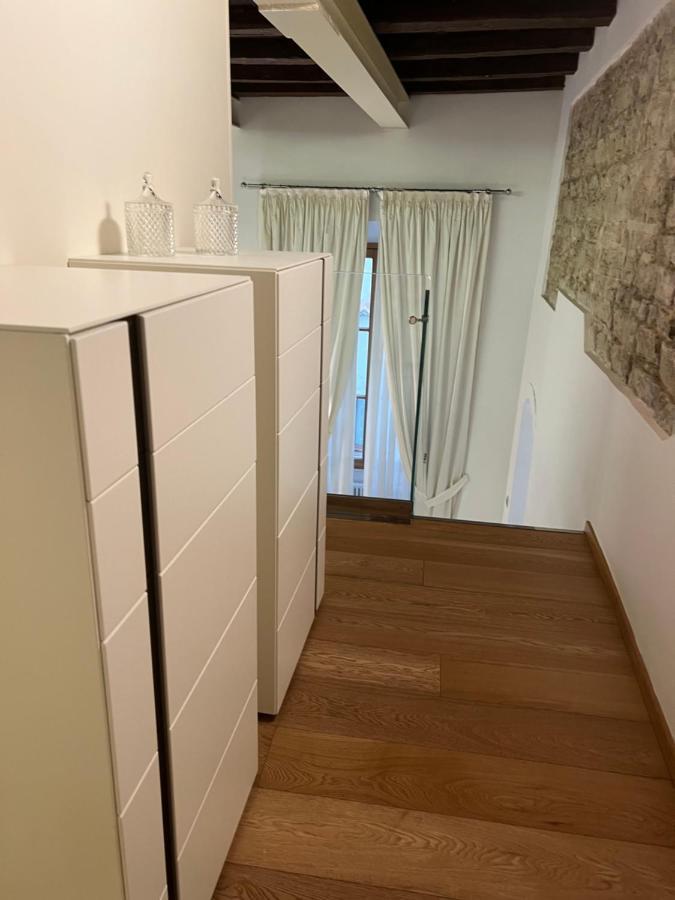 Elegante Appartamento Borgo San Jacopo Флоренция Экстерьер фото