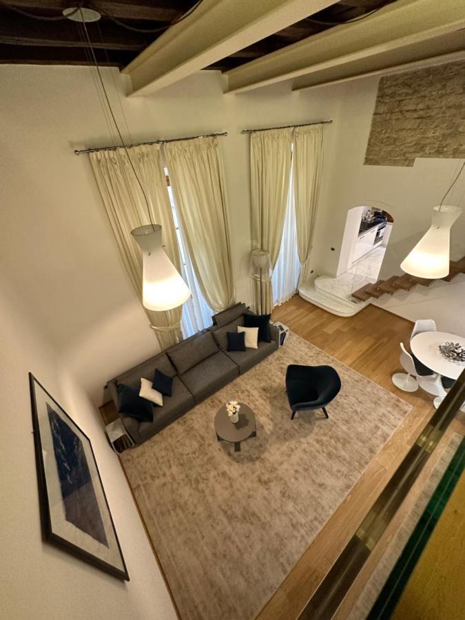 Elegante Appartamento Borgo San Jacopo Флоренция Экстерьер фото