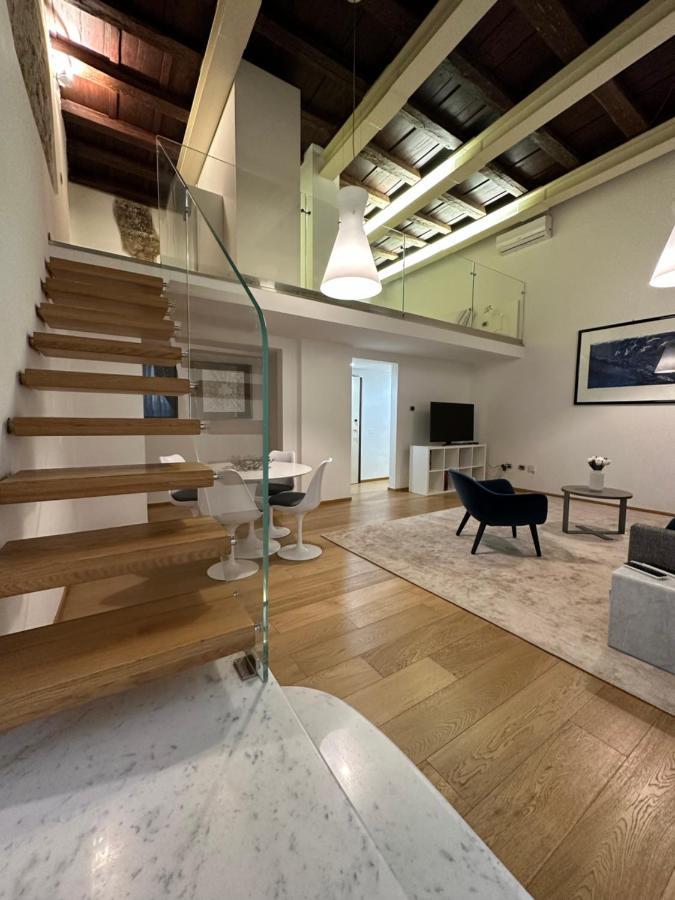 Elegante Appartamento Borgo San Jacopo Флоренция Экстерьер фото
