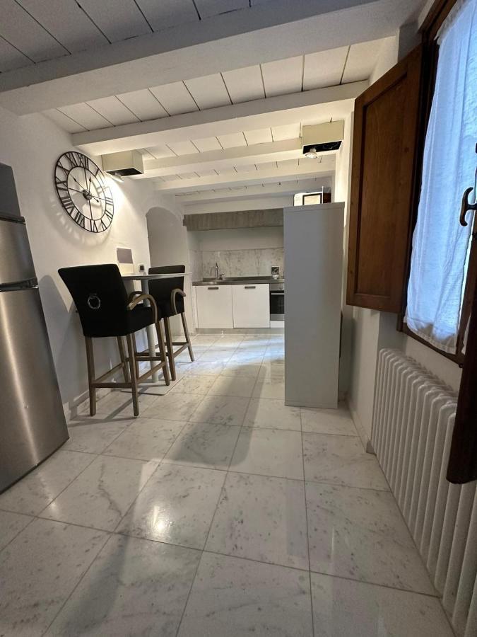 Elegante Appartamento Borgo San Jacopo Флоренция Экстерьер фото
